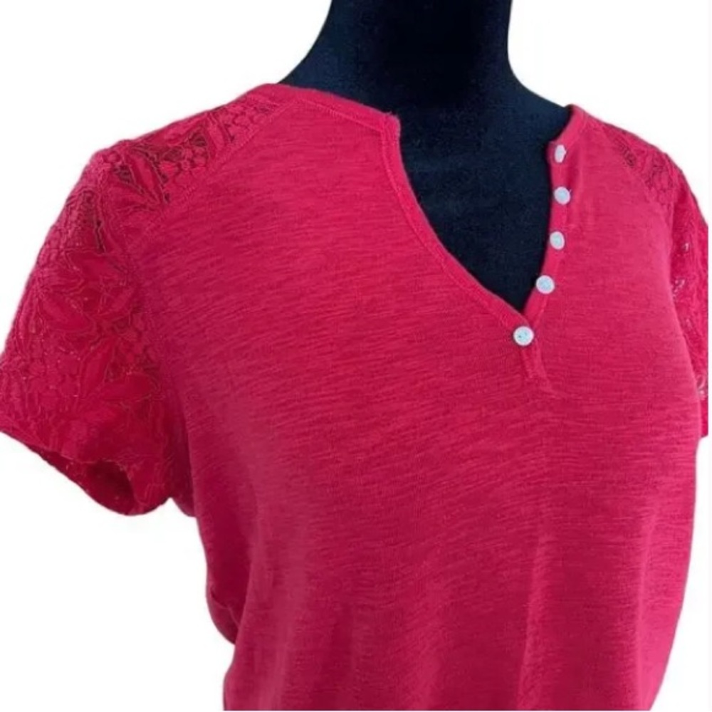 Women's Red Lace Sleeve Top